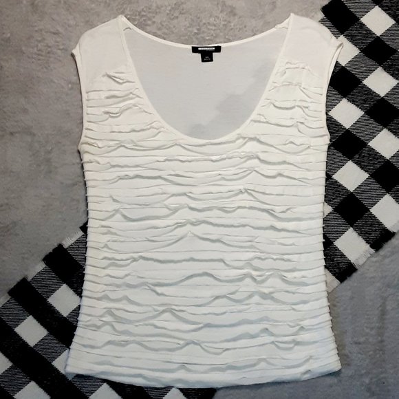 🎈 M | Jay Manuel | Ruffle Layered Sleeveless Top - Picture 1 of 6